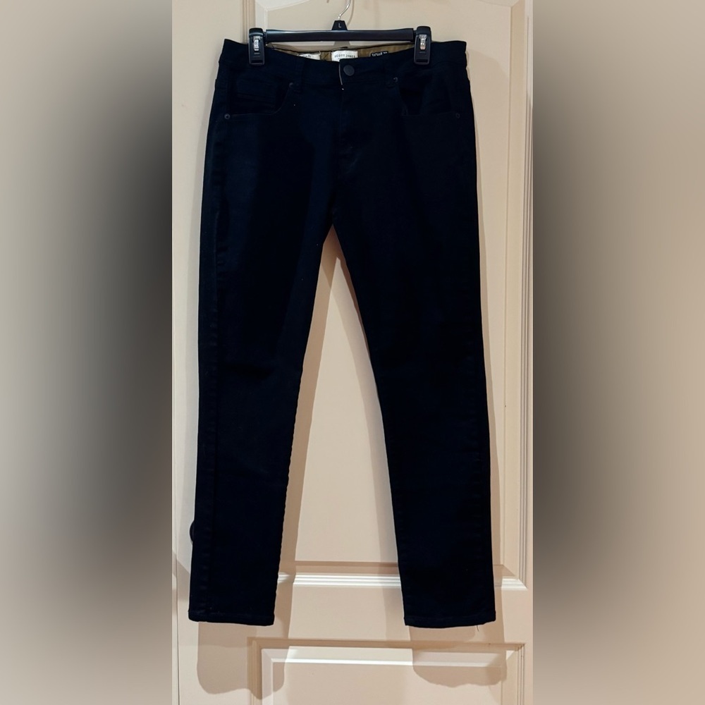 Scott James Men Black Solid Slim Fit Stretch